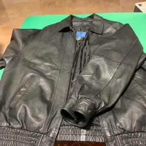 Men's 2XLT Black leather jacket